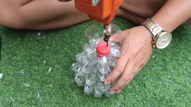 Creative flower pots from plastic bottles, How to make beautiful Portulaca Mossrose planters смотреть онлайн