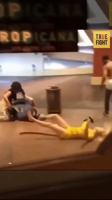 зря ты замахнулась