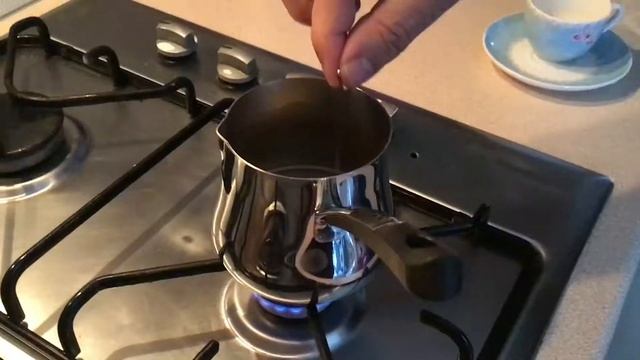 Türk kahvesi nasıl yapılır (How to make Turkish Coffee) смотреть онлайн