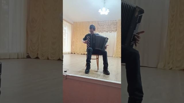 Гайворонский Дмитрий 15 лет М. Блантер Вальс 