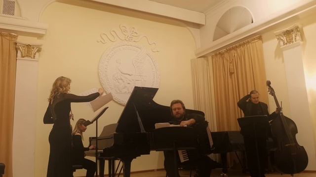 Концерт ассистента - стажёра Максима Кузнецова . Авторское видео . смотреть онлайн