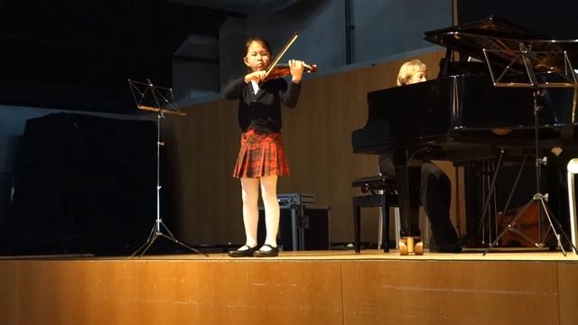 Anne Sophie Luong (age 8) / Sicilienne & Rigaudon by Fritz Kreisler смотреть онлайн