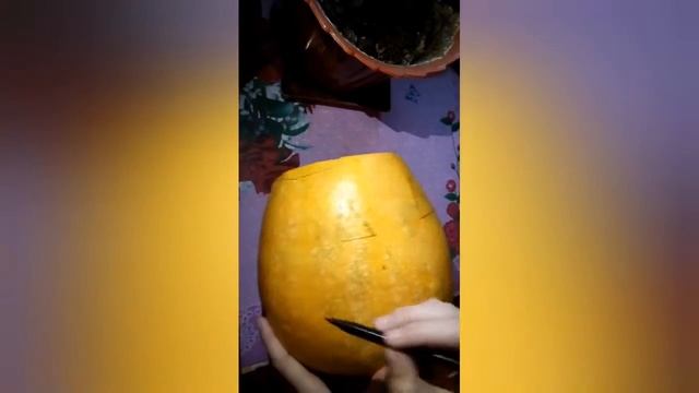 Вырезаем тыкву на Хэллоуин смотреть онлайн