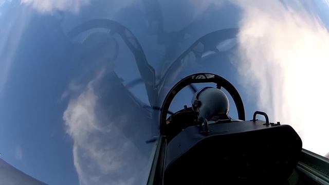 Pilatus PC-7 Turbine Easter Fun смотреть онлайн