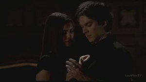 Дневники Вампиров - Елена и Деймон