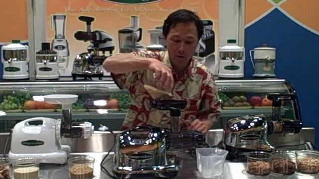 Does the Omega 8006 make nut butter from nuts/seeds and flour from grains? смотреть онлайн