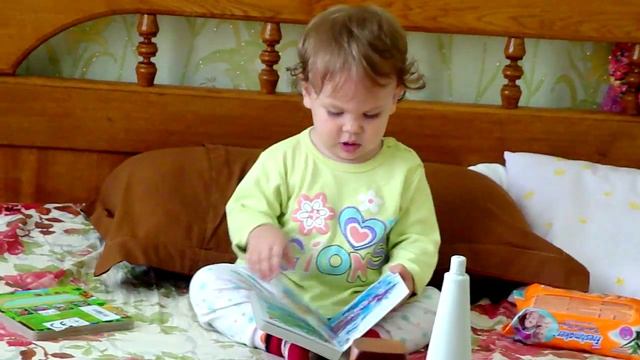 Ребенок читает рэп .))) смотреть онлайн