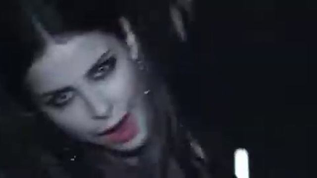 Neon (Lonely People) - Lena Meyer Landrut (Official Video) смотреть онлайн