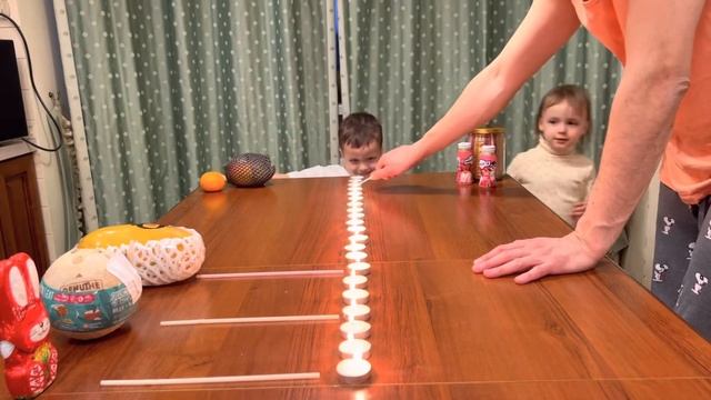 Новый челлендж! Кто больше задует свечей! #челлендж #детский #challenge #влог #kidsvideo