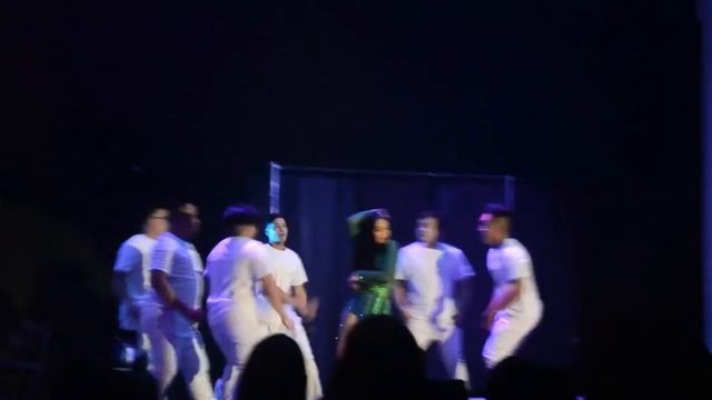 Maja Salvador Live in Edmonton смотреть онлайн