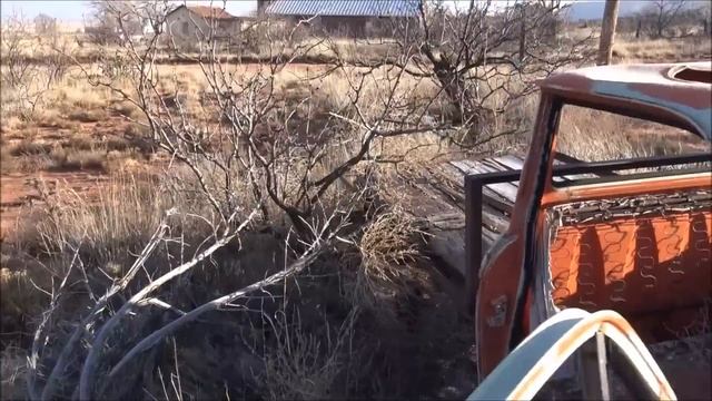 Abandoned Ghost Town in the Middle of the Desert Rout 66 смотреть онлайн