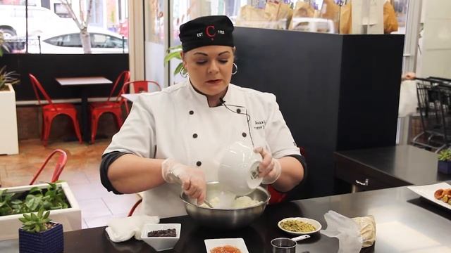 Carlino's Chef Jessica Sicilian Cannoli Recipe смотреть онлайн