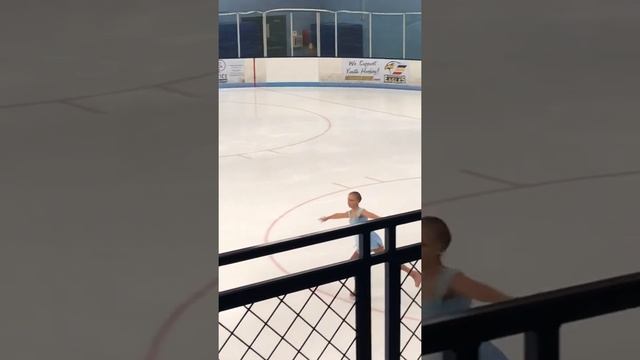 Emma Sipes Preliminary Excel Plus Free Skate смотреть онлайн