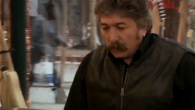 Керем Бабасинин Боркуну Одеди| 1001 ночь - Эпизод 52 смотреть онлайн