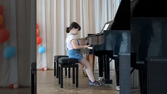 М. Шмитц. Марш гномиков. смотреть онлайн