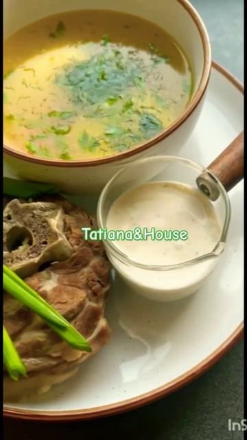 По домашнему Вкусно/ Шурпа-божественно вкусный супчик, со свежим хлебом 😋#шурпа #shorts #обед #tast смотреть онлайн