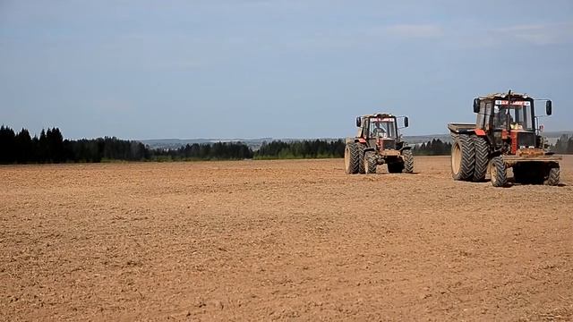 В Шулаевской Ошлани идут полевые работы. смотреть онлайн