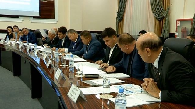 "Нұрсат ауданы әлі де энергия жағынан қамтамасыз етілген жоқ!" - Өмірзақ Мелдеханов смотреть онлайн