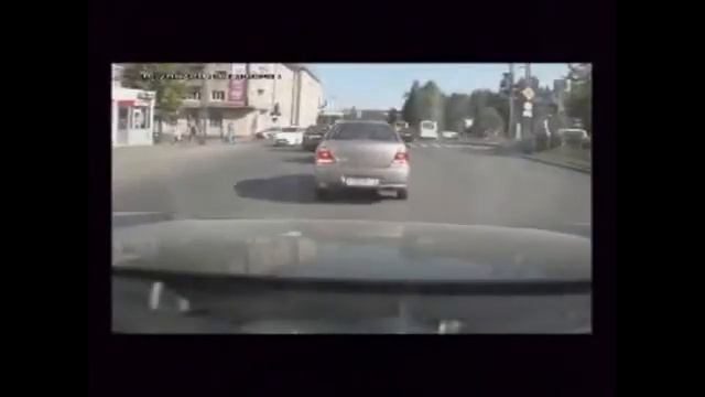 Aвто приколы 2015, так могут только русские Auto fan so can only russians смотреть онлайн