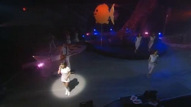 Alizée - J'en Ai Marre! (Live - En Concert 2004)