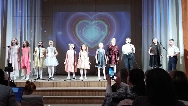 Мама. исп. ансамбль "Калейдоскоп" смотреть онлайн