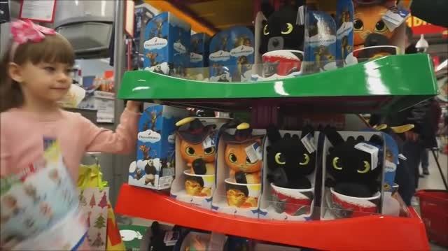 Влог Маленькие Герои Ищут Друзей Хэппи Мил Время Приключений Киндер Сюрприз Макси Шопинг смотреть онлайн