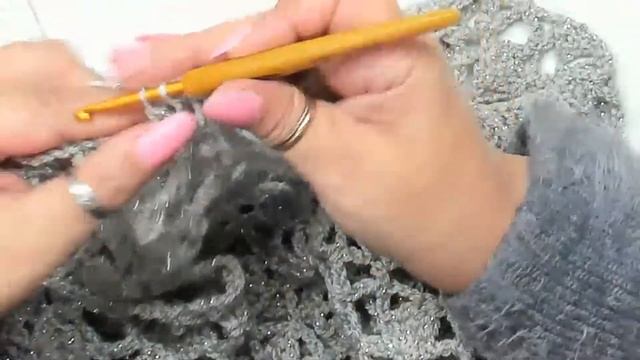 Stola all'uncinetto "STARDUST" - tutorial in diretta смотреть онлайн