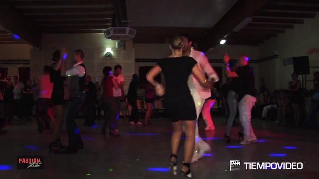 WILMER & ESTELLE | SALSA CUBANA | смотреть онлайн
