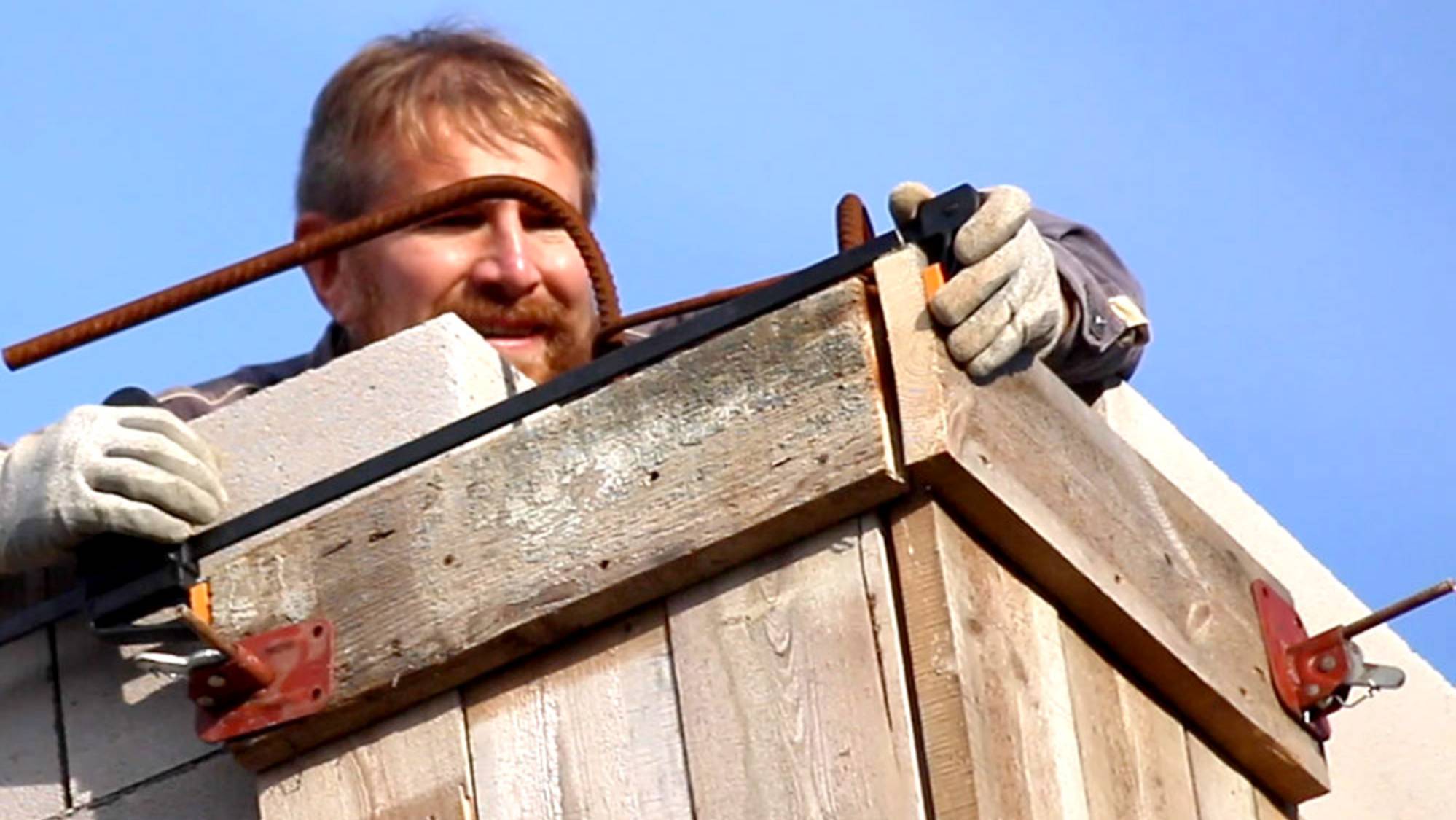 ОПАЛУБКА НА ВЫСОТЕ! Работаю без страховки! Вертикальная опалубка. Опалубка для колонн. Винтовёр смотреть онлайн