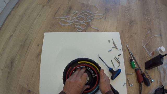 Как надеть литую покрышку на разборное мотор-колесо 5,5