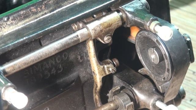 Зингер-206. Установка зубчатого ремня от проммашины. смотреть онлайн