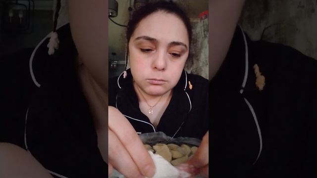 асмр глино мел🤗 глина уральская🤗 мел мокрый Белая гора, сухой Рафаэлло🤗💕 смотреть онлайн