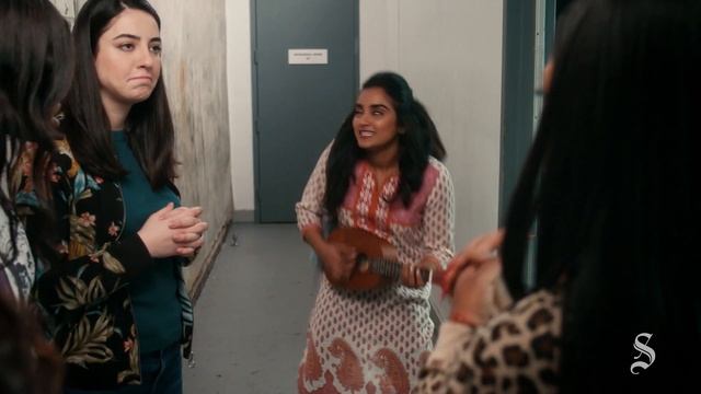 From school to streaming: UT Austin student hosts Netflix science show смотреть онлайн