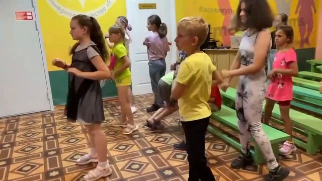 Игротека. Лагерь "Металлург" смотреть онлайн