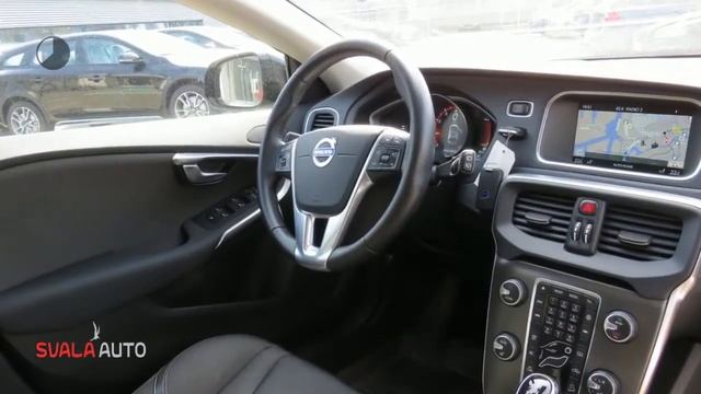 Volvo V40 Cross Country T4 Momentum AWD aut 8 смотреть онлайн
