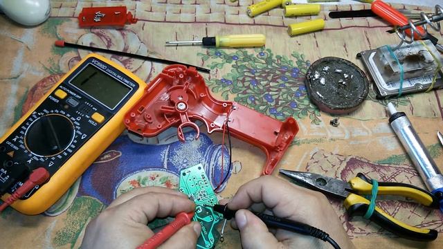 Ремонт пульта от радиоуправляемой машинки. смотреть онлайн