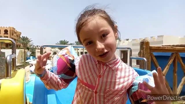 Водная экстремалка в Аква-парке) смотреть онлайн