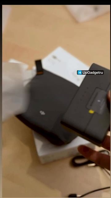 Беспроводной микрофон DJI Mic Mini (2 TX + 1 RX + Charging case) - 16.890 смотреть онлайн
