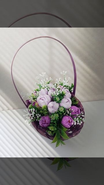 Корзина подснежников