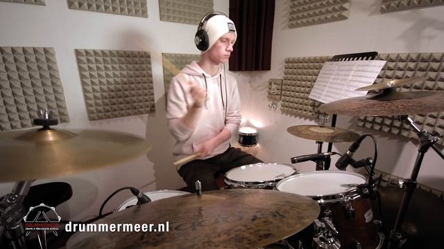 Green Day - Holiday - Drum Cover - Drummer: Tim Drossaert смотреть онлайн