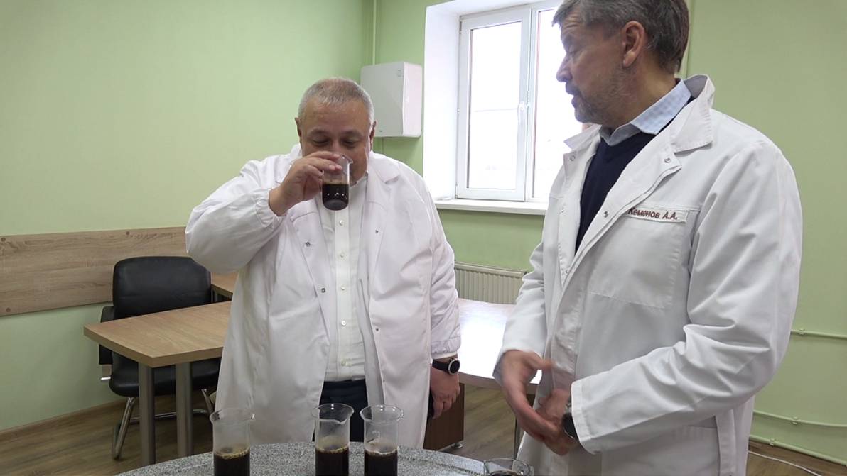 Временно исполняющий обязанности Главы Рузского округа посетил завод «Московской кофейни на паяхъ» смотреть онлайн