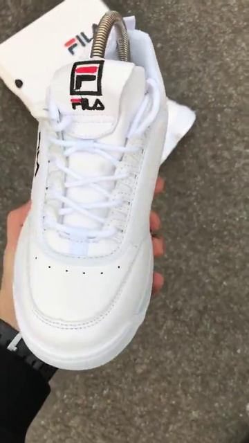 Кроссовки женские Fila Disruptor 2 смотреть онлайн