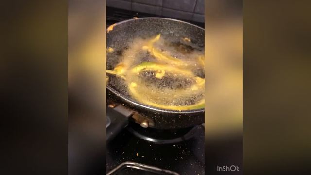 Summer green chilli is not hot , enjoy in rainy weather смотреть онлайн