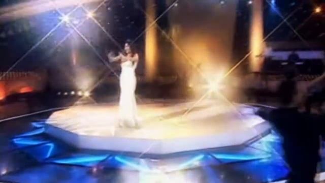 Ceca - DA NE CUJE ZLO // RTS Show 2006 смотреть онлайн
