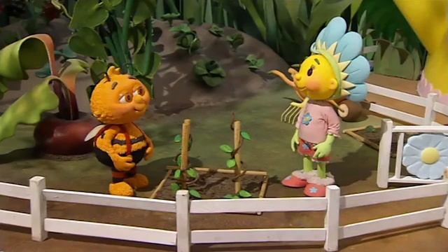 Fifi And The Flowertots | Violet's Special Colourful Surprise | Full Episode