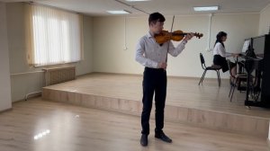 А. Вивальди Концерт Соль мажор 1 часть, исполняет Хозеев Иван