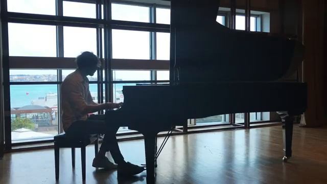 Lapres-Midi - Utku Ates смотреть онлайн