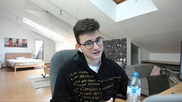 Брайн о тик ток хаусах! •brianmaps•