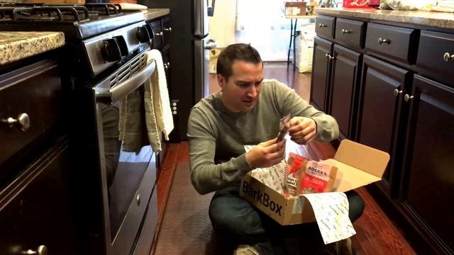 BARKBOX Large Dog Extra Toy April 2016 #Pepper #Rottweiler смотреть онлайн