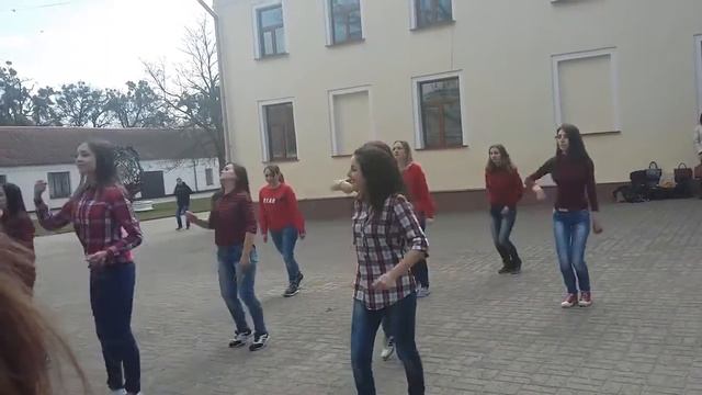 Флешмоб ПІМ-у до тижня факультету. смотреть онлайн